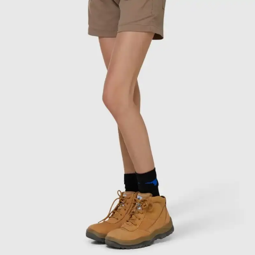 Picture of Elwood Workwear, Womens Elastic Light Short